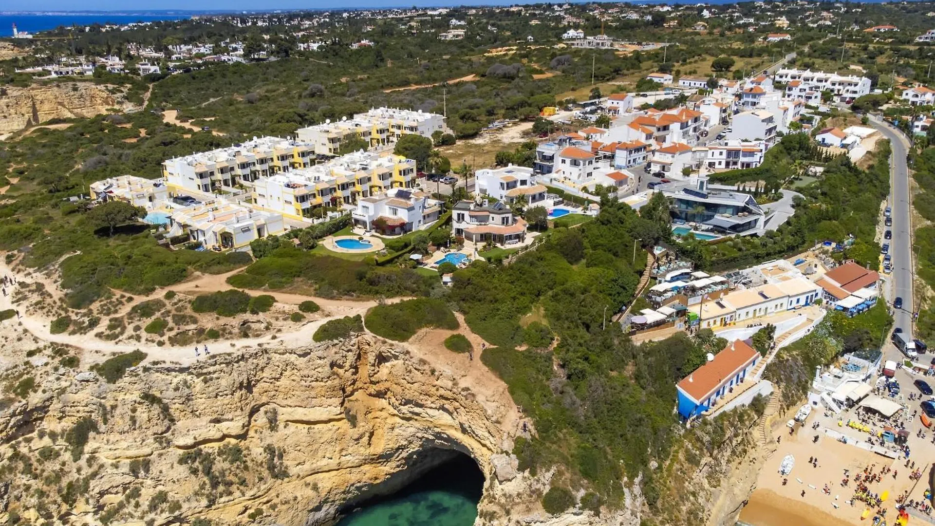 Charming Apartment Near Atlantic Ocean Benagil