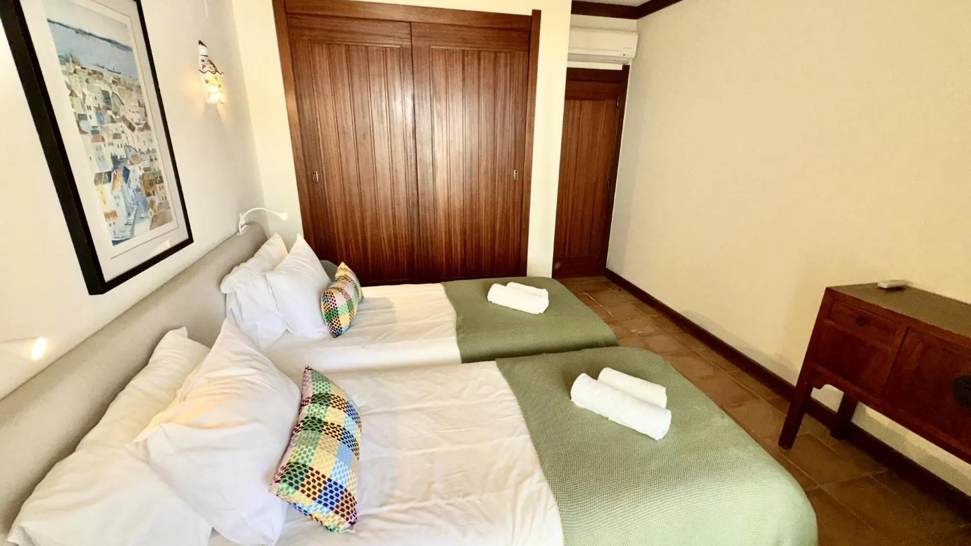 Charming Apartment Near Atlantic Ocean Benagil Semesterbostad